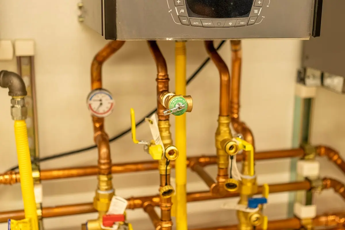 Licensed technician providing Emergency Plumbing for a homeowner in Roseville